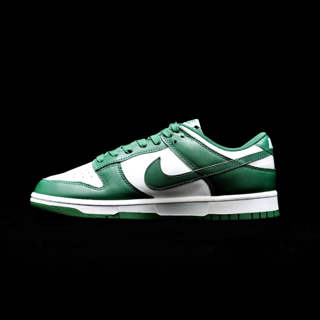 GLM - NKE Varsity Green green