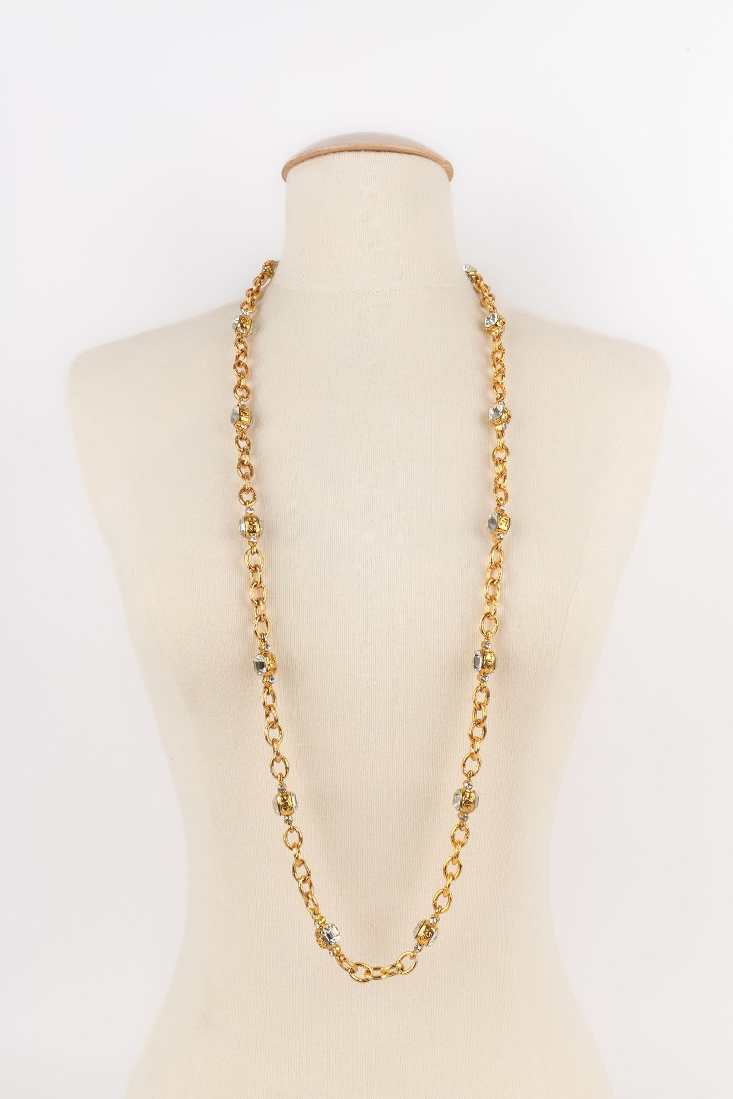 Collier cc Chanel