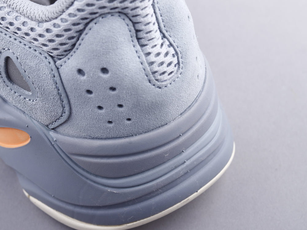 GLM - Yzy 700 Inertia Sneaker