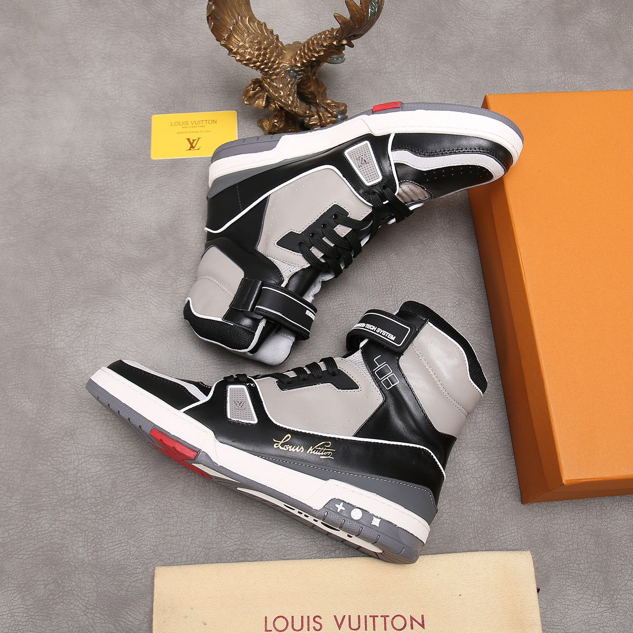 GLM - LUV Traners Inspired Black Gray Sneaker