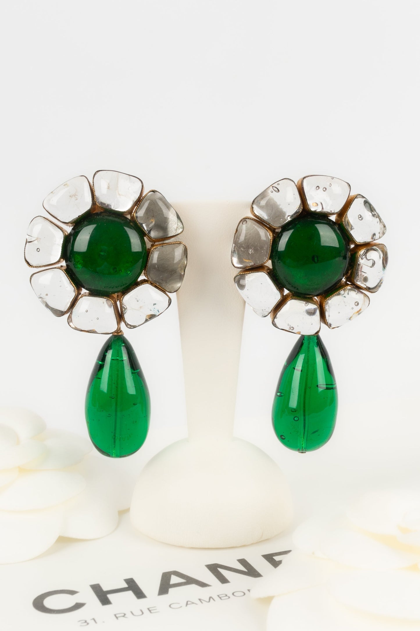 Boucles d'oreilles en pÃ¢te de verre Chanel