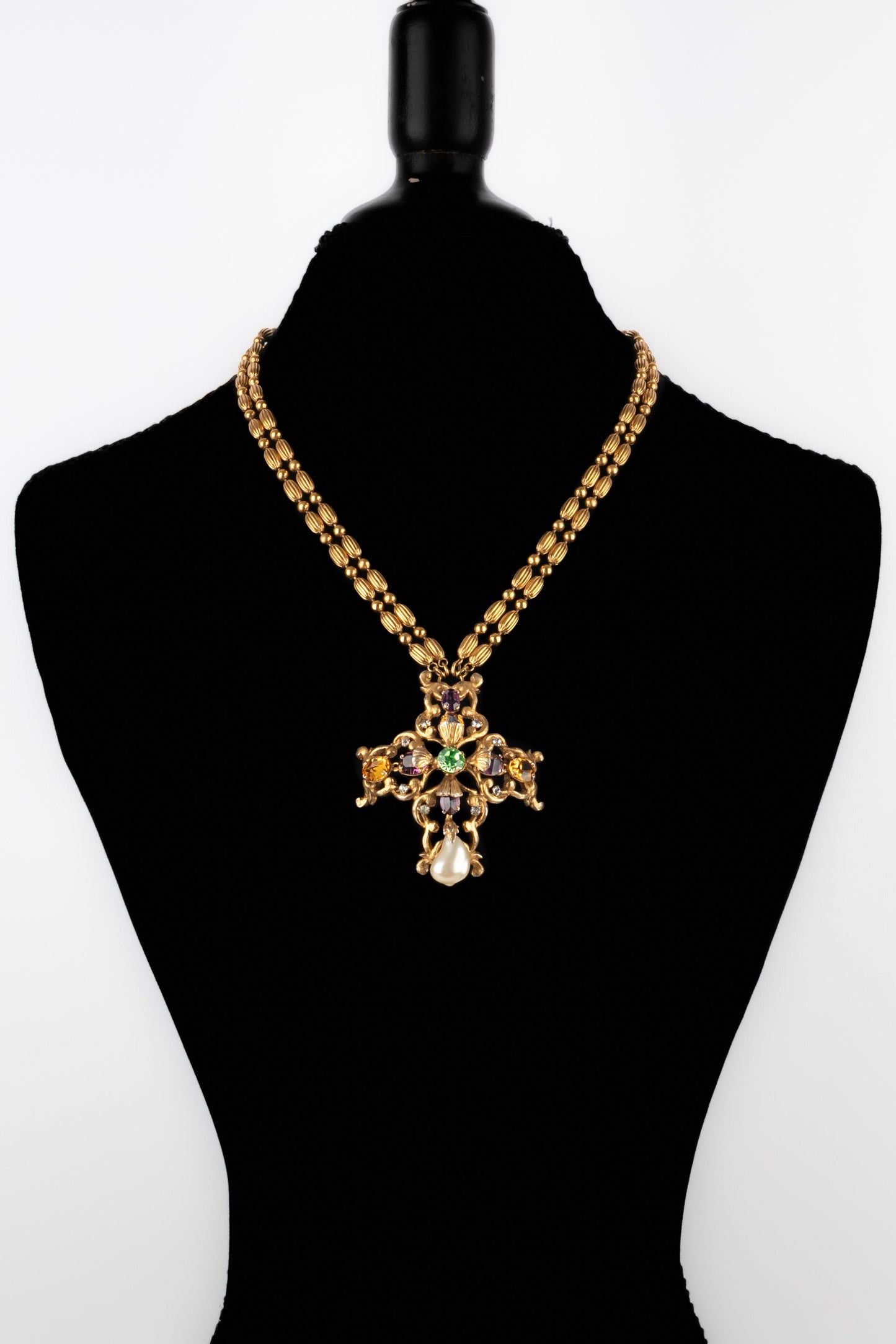 Collier ancien Chanel