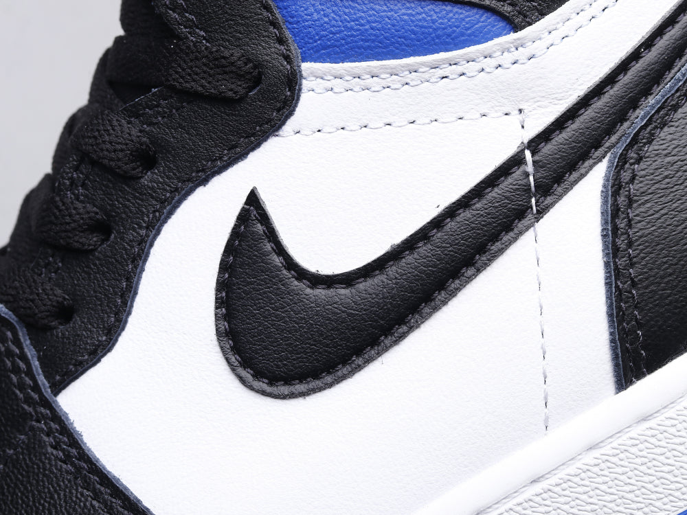 GLM - AJ1 black and blue toe