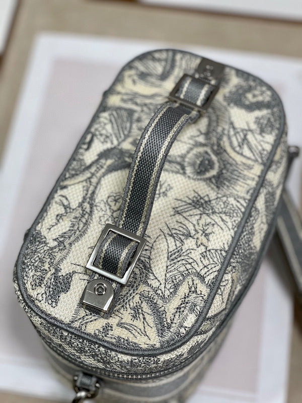 GLM - Dir Bags - 1929