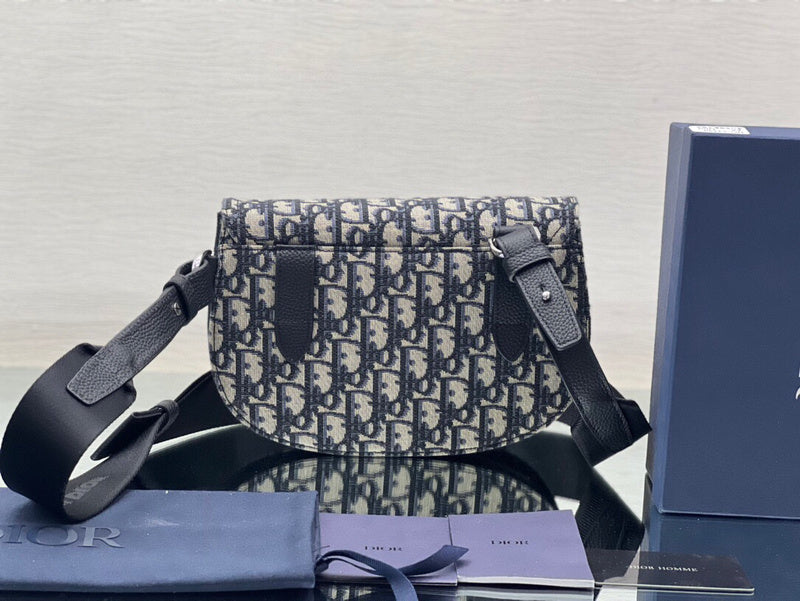 GLM - Dir Bags - 1562