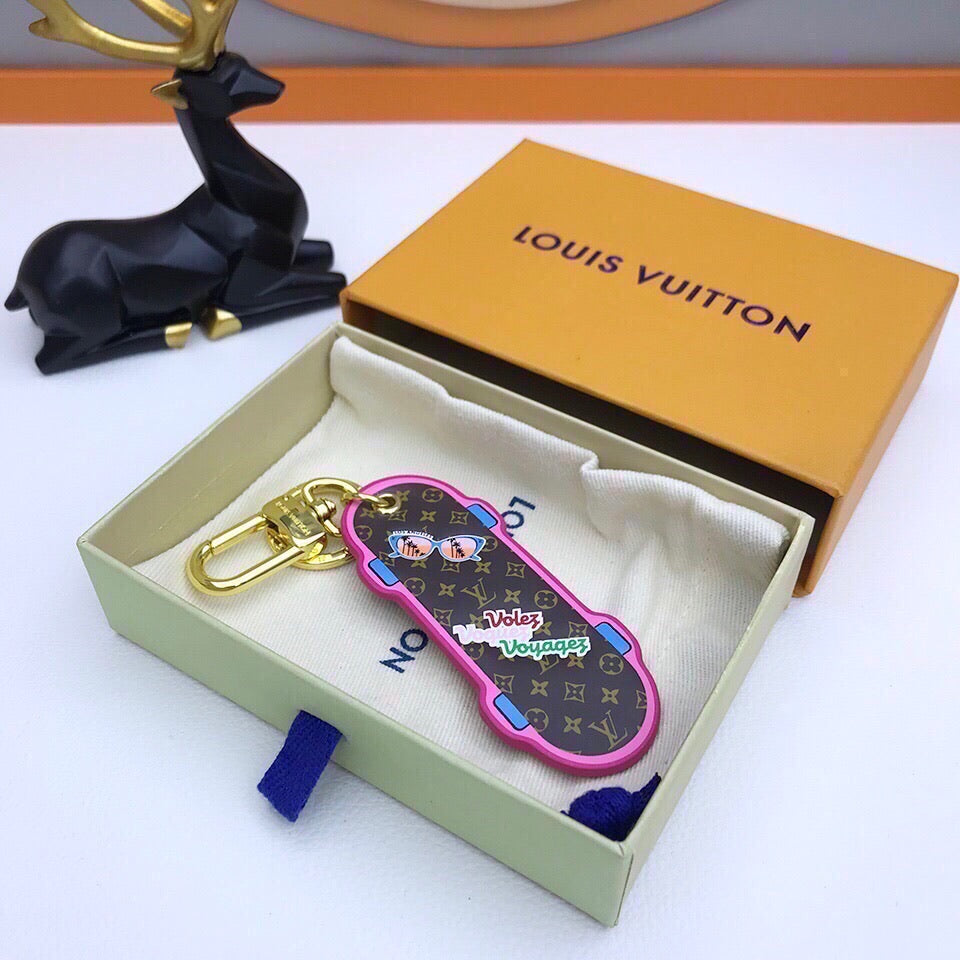 GLM - Top Quality Keychains LUV 019