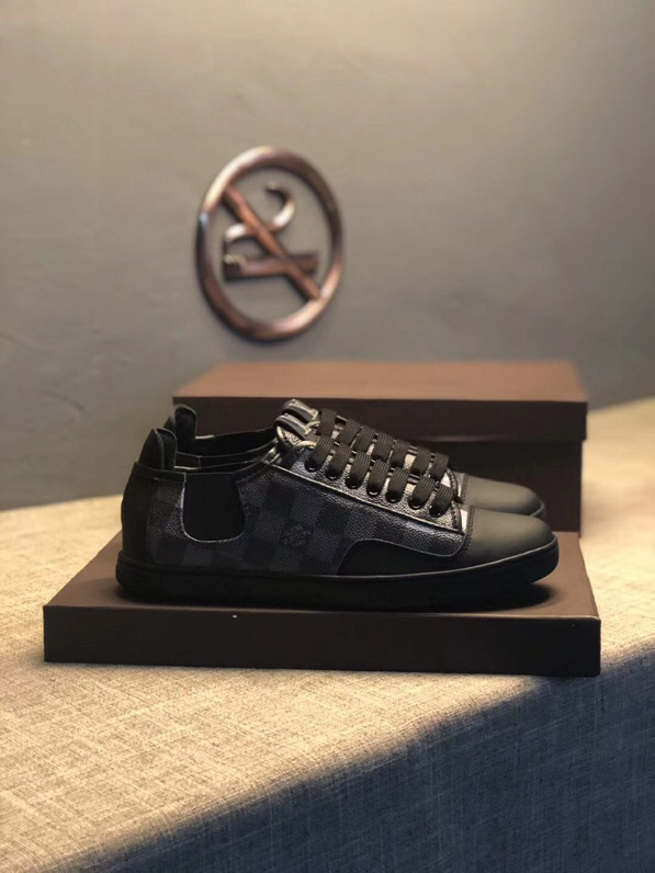 GLM - Top Quality Luv Sneaker 045