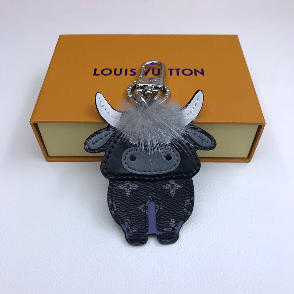 GLM -Top Quality Keychains LUV 081