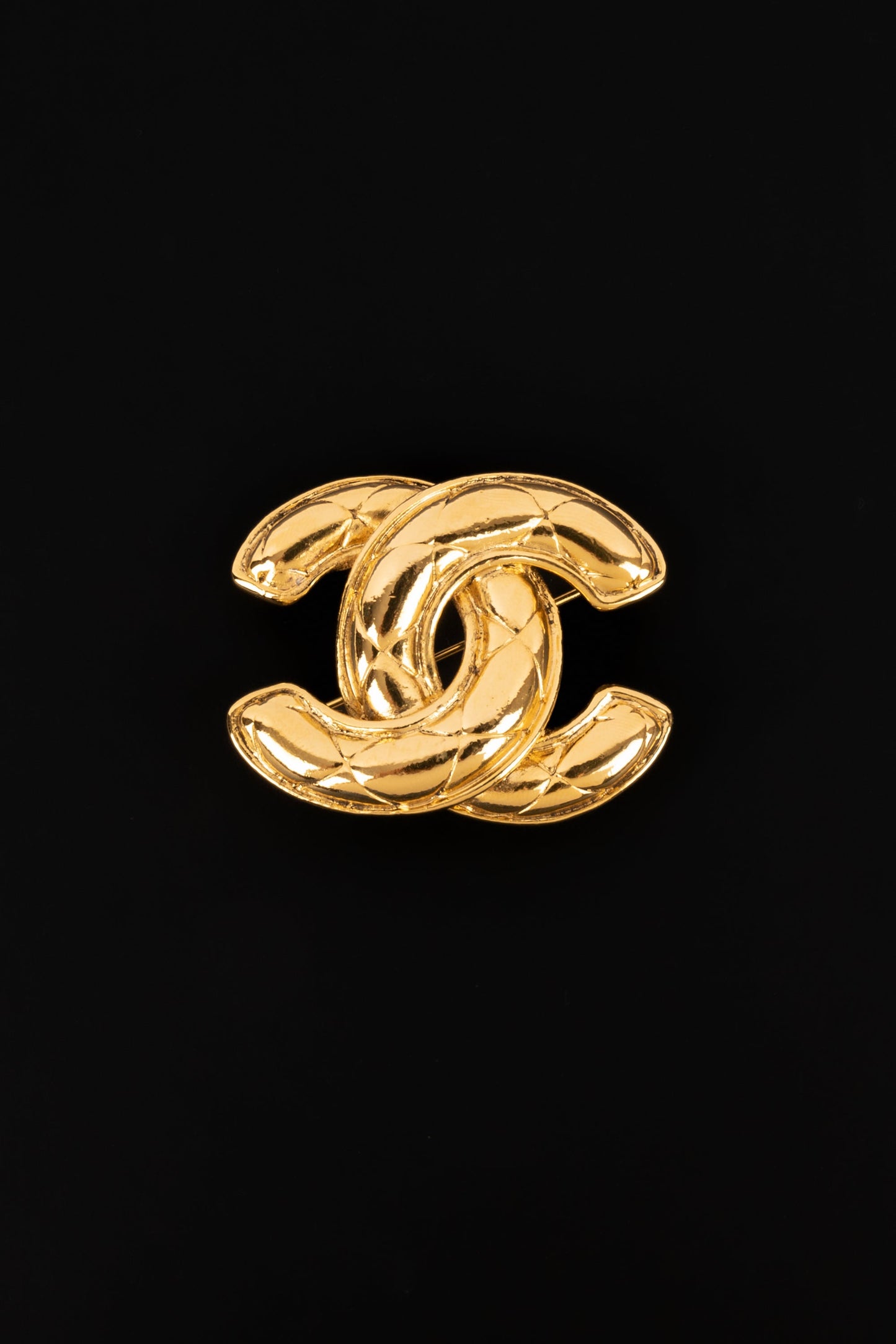 Broche cc Chanel