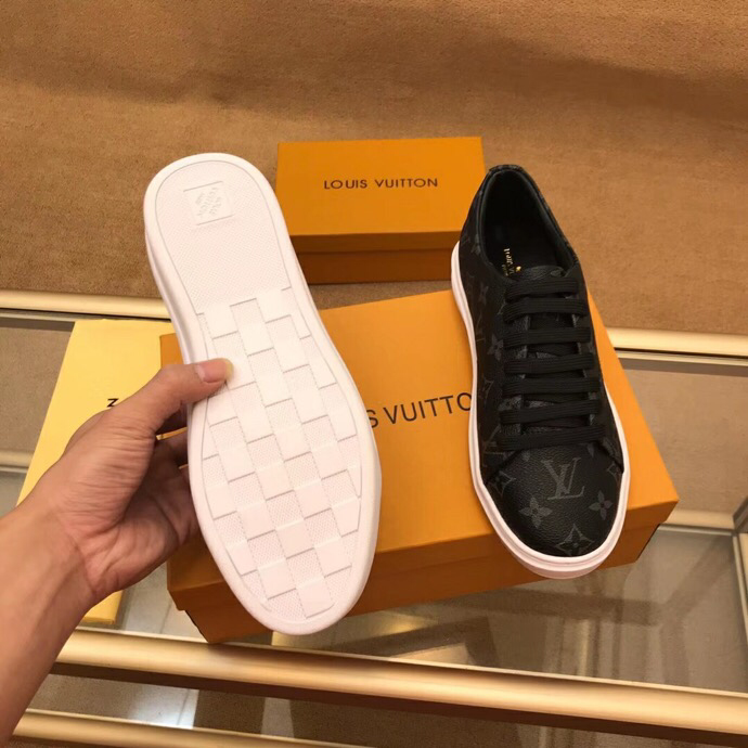 GLM - Top Quality Luv Sneaker 063