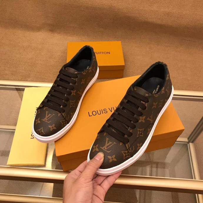 GLM - Top Quality Luv Sneaker 064