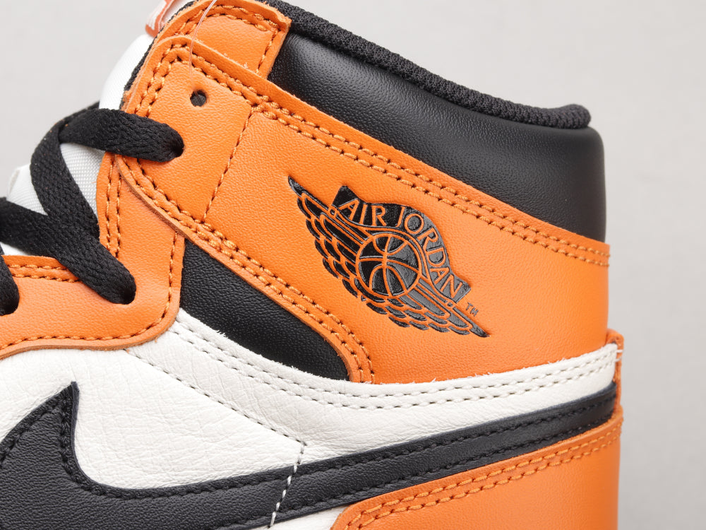 GLM - AJ1 white buckle