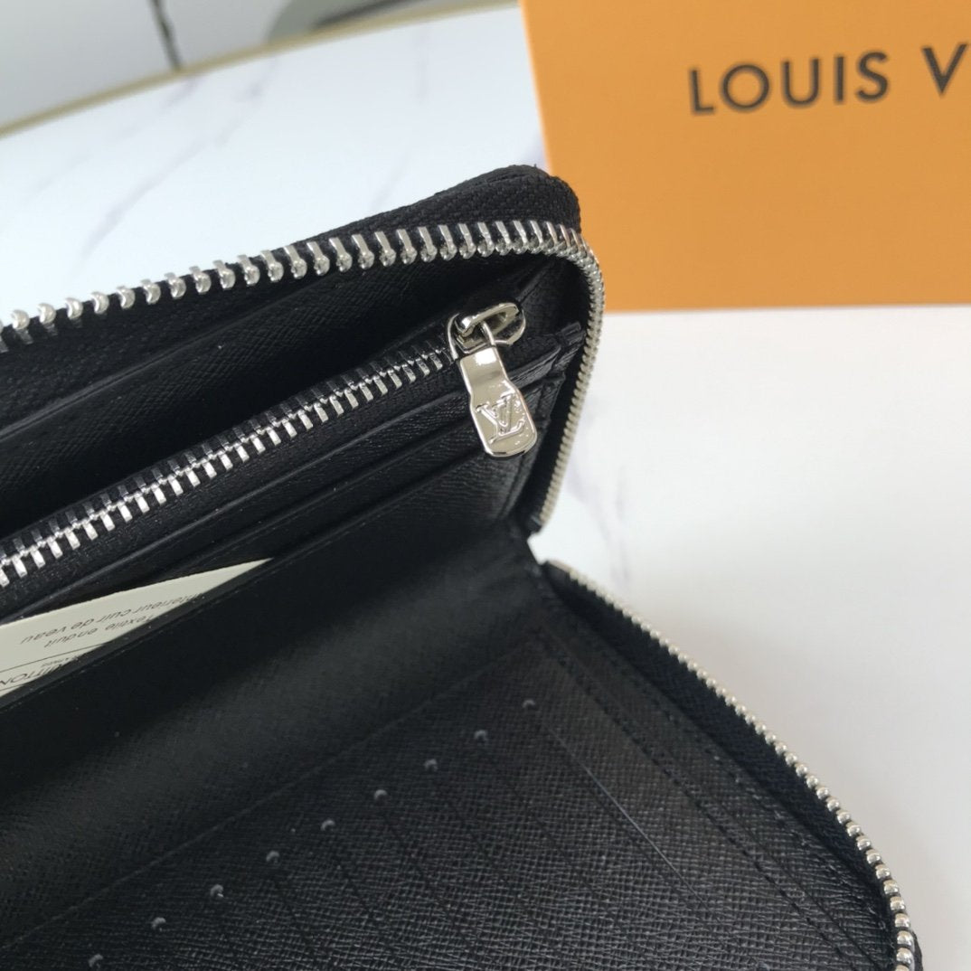 GLM - Top Quality Wallet LUV 010