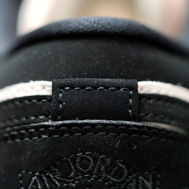 GLM - AJ1 Low Milk Tea