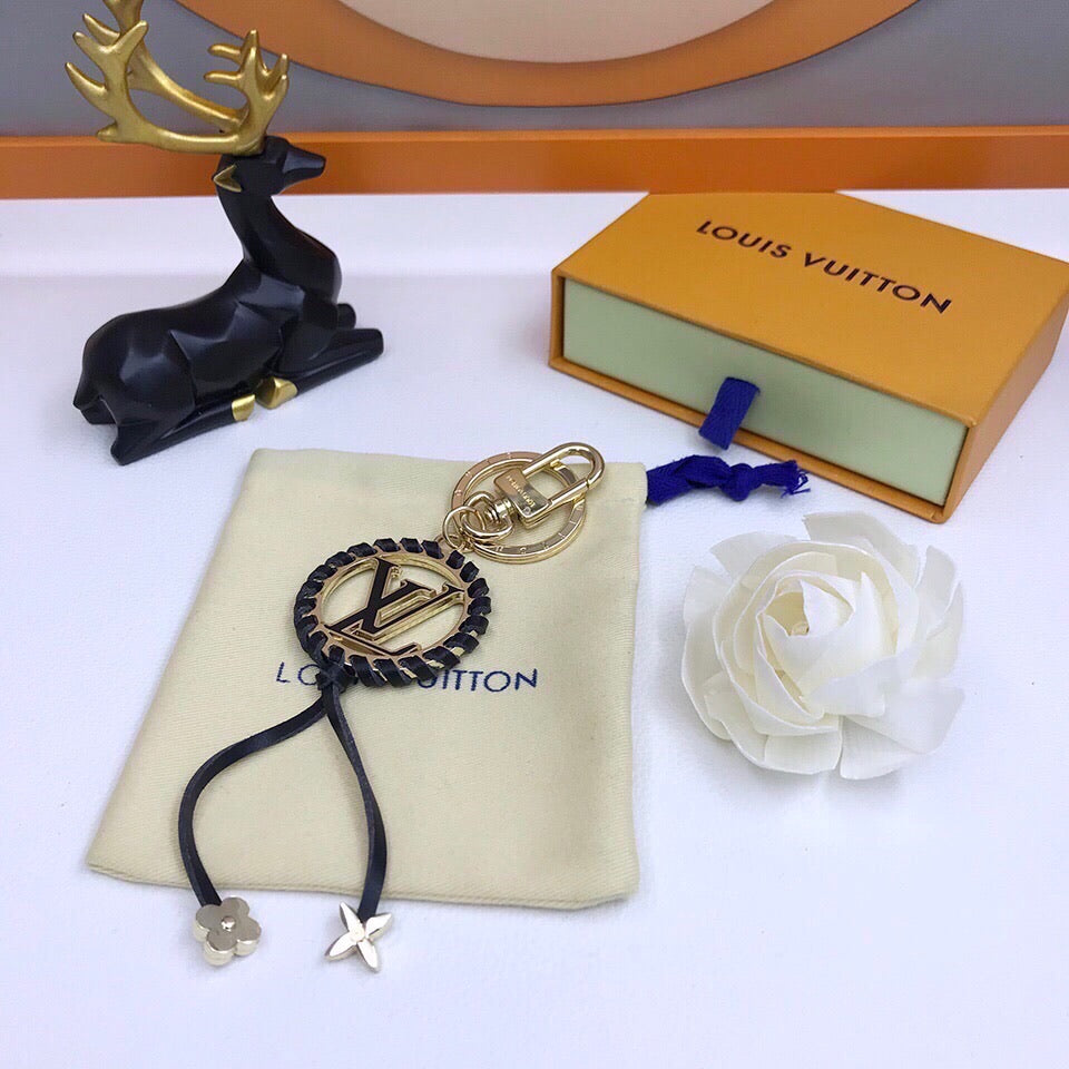 GLM - Top Quality Keychains LUV 006
