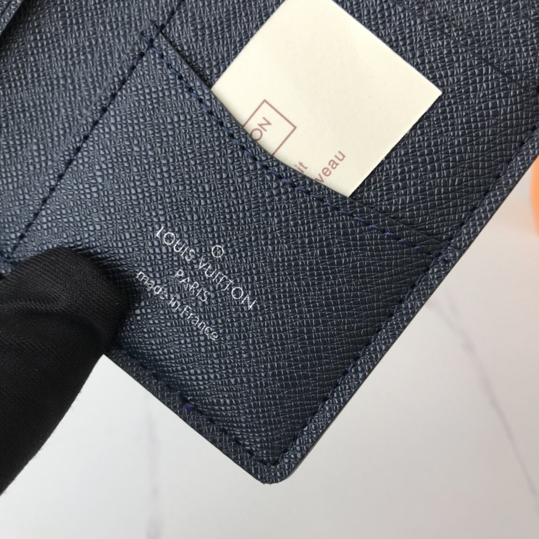 GLM - Top Quality Wallet LUV 014
