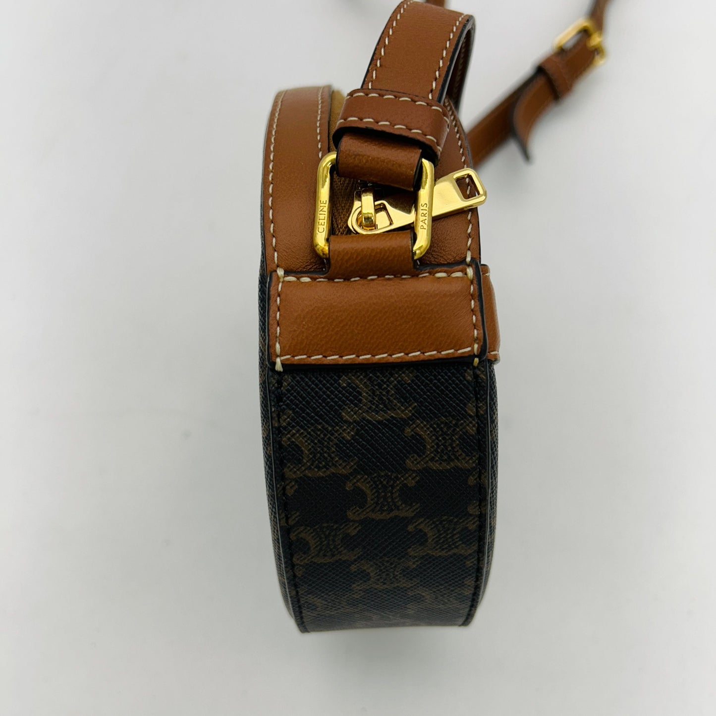 Celine Lambskin Triomphe Canvas Round Purse GP10149546
