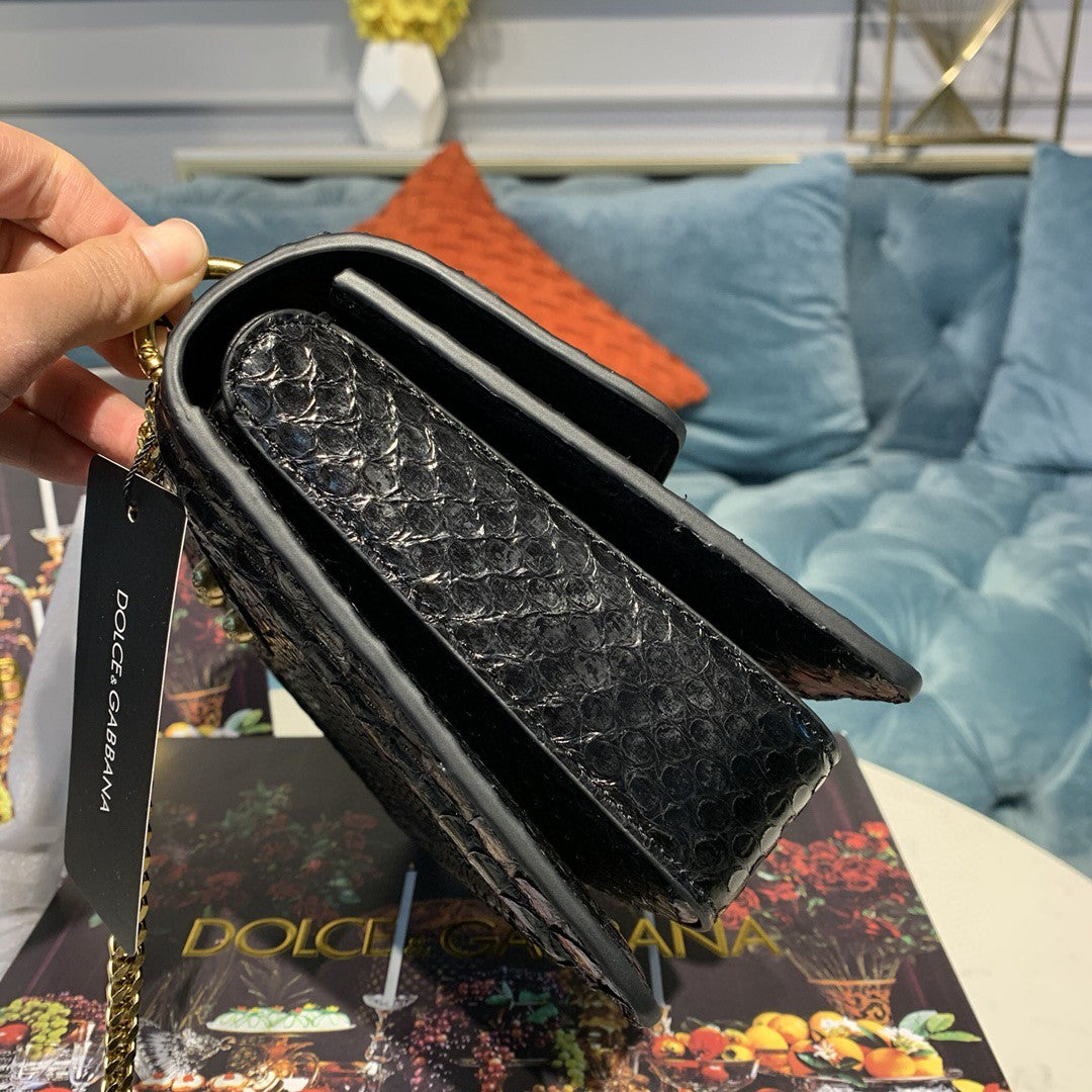 GLAMI MeGLAMIum GLAMI Bag In Printed Solid Pattern Black For Women 9in/23cm GLAMI
