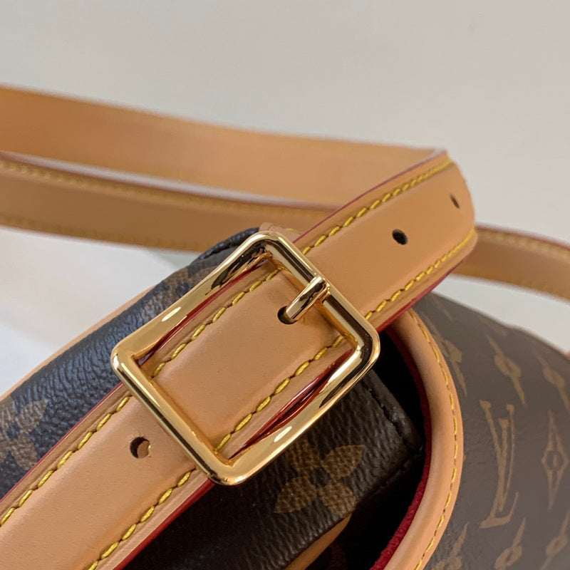 Satchel Bags - GUC Bags - 1892