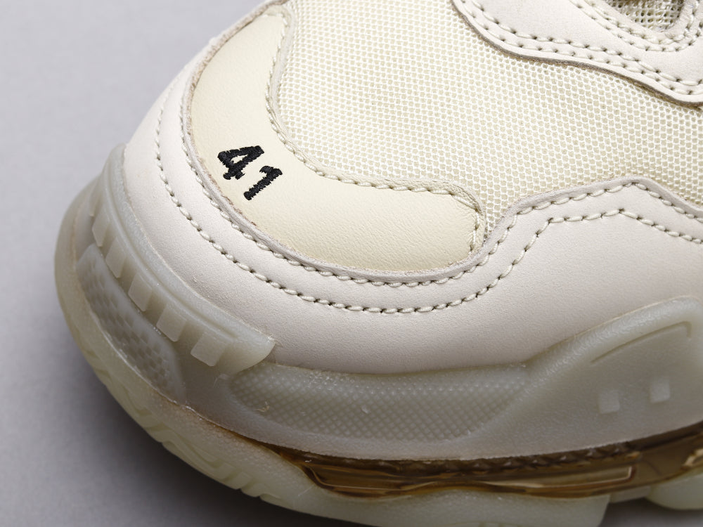 GLM - Bla 19SS Air Cushion White Sneaker