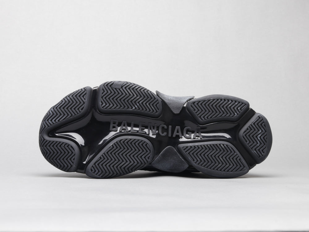 GLM - Bla Triple S Air Cushion Black Sneaker