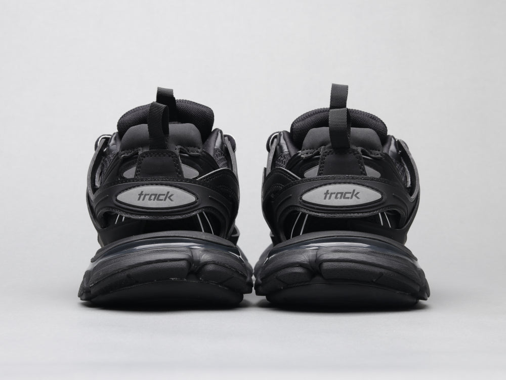 GLM - Bla Track Generation DV Sneaker