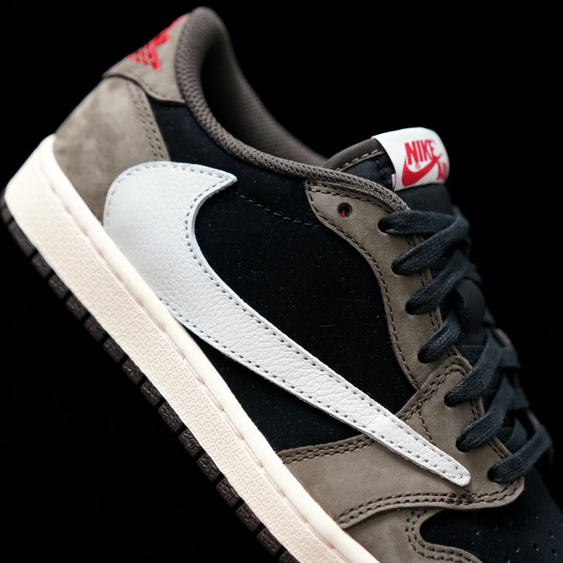 GLM - TS x AJ1 Barb Low Top