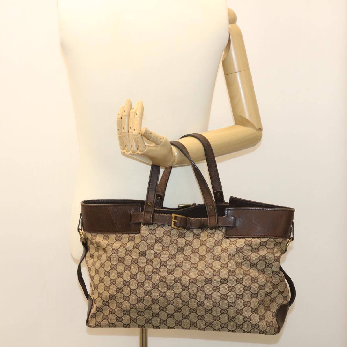 GUCCI GG Canvas Hand Bag Beige 106251 ac1823