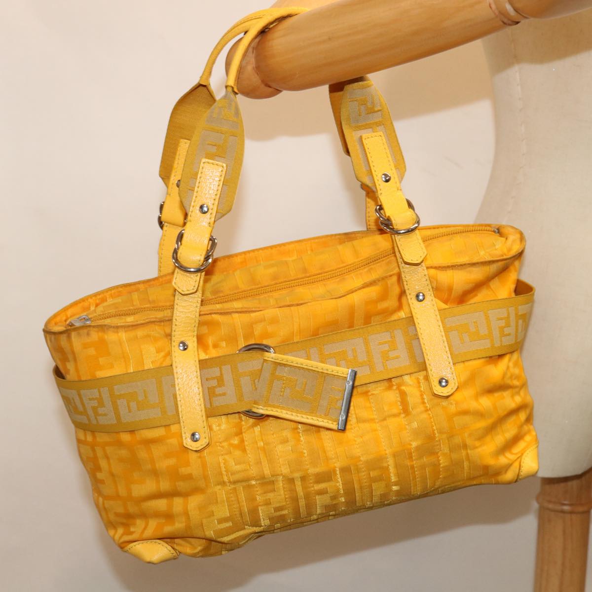 FENDI Zucca Canvas Hand Bag Yellow ac2820
