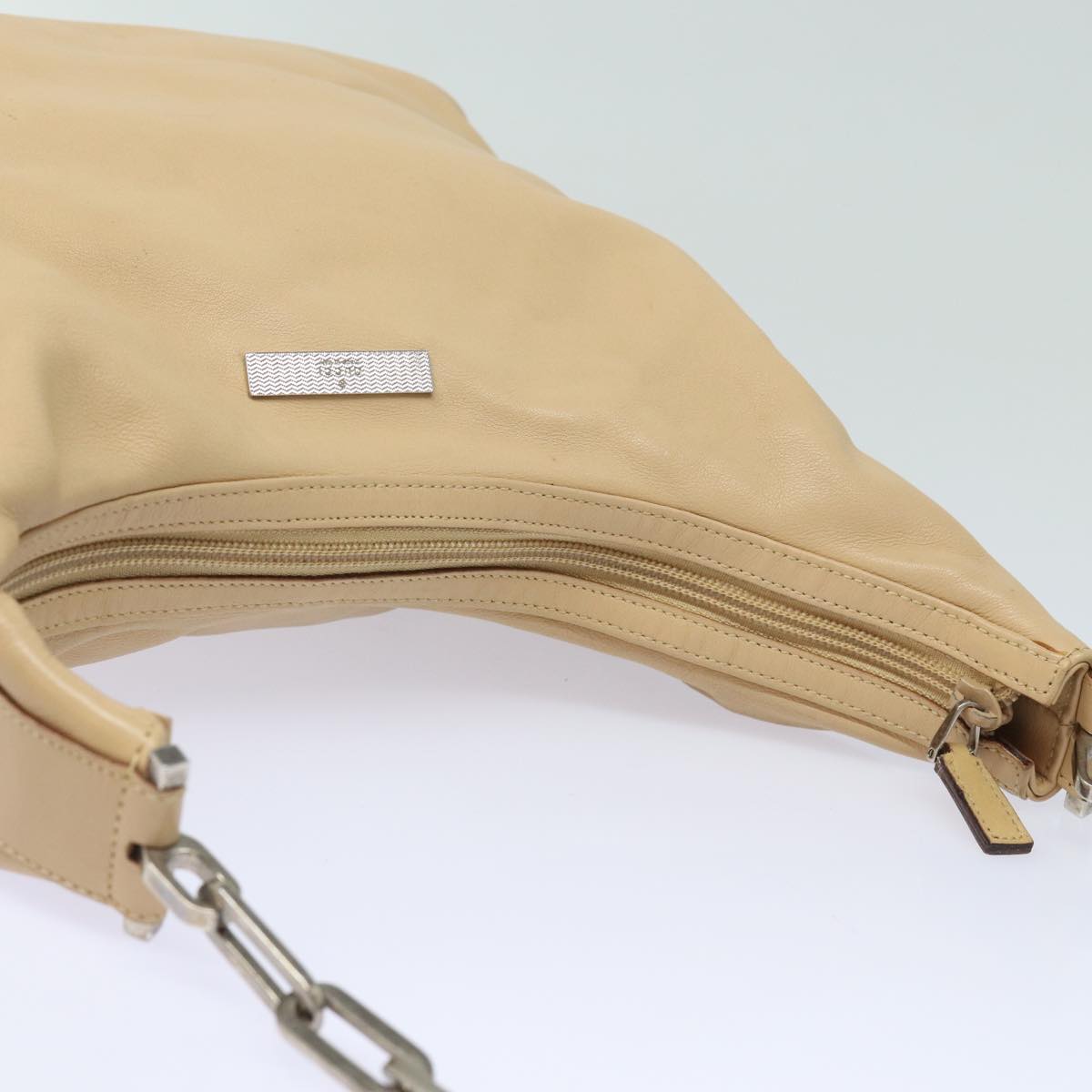 GUCCI Chain Shoulder Bag Leather Beige 001 3874 ac3127