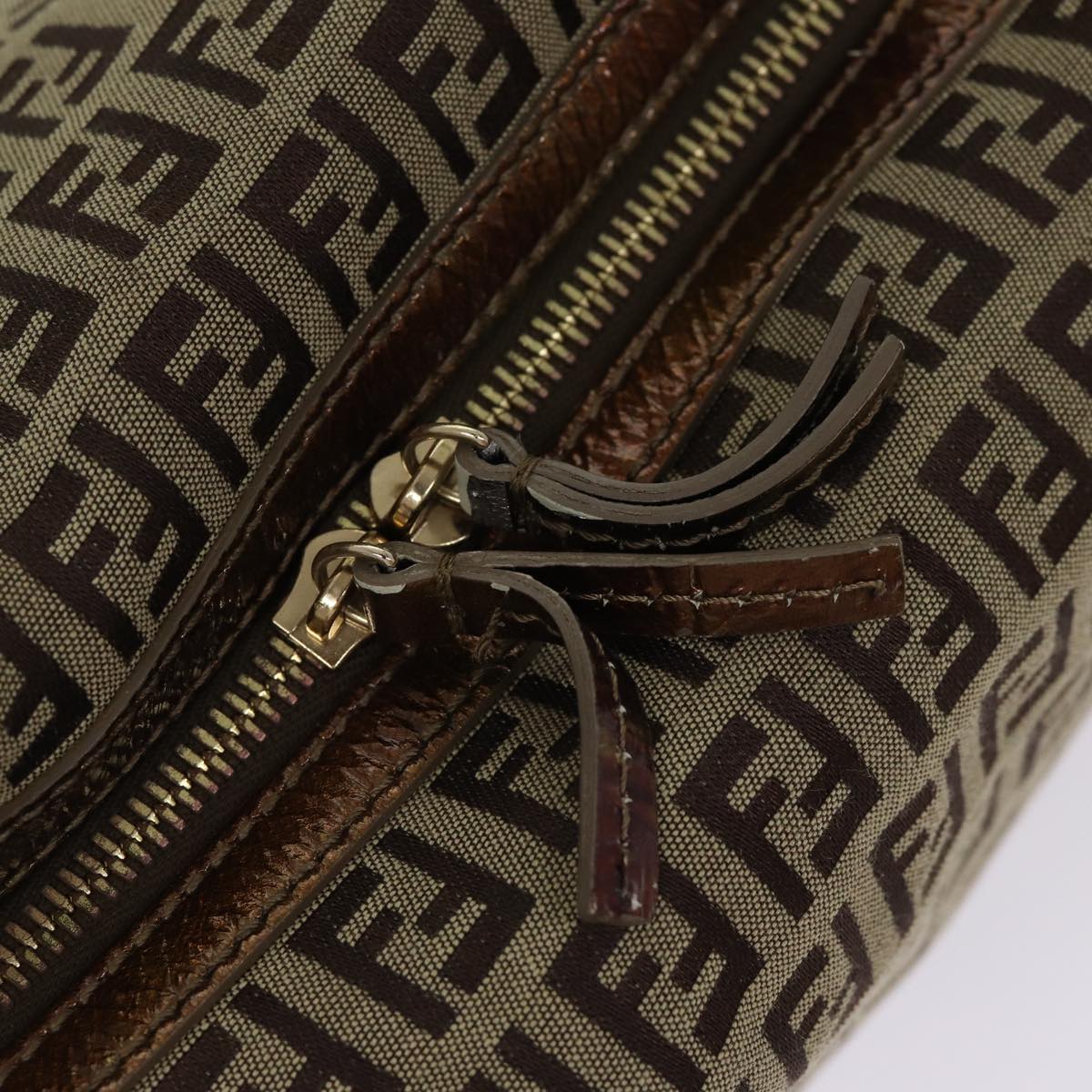 FENDI Zucchino Canvas Shoulder Bag Beige Gold ac3210