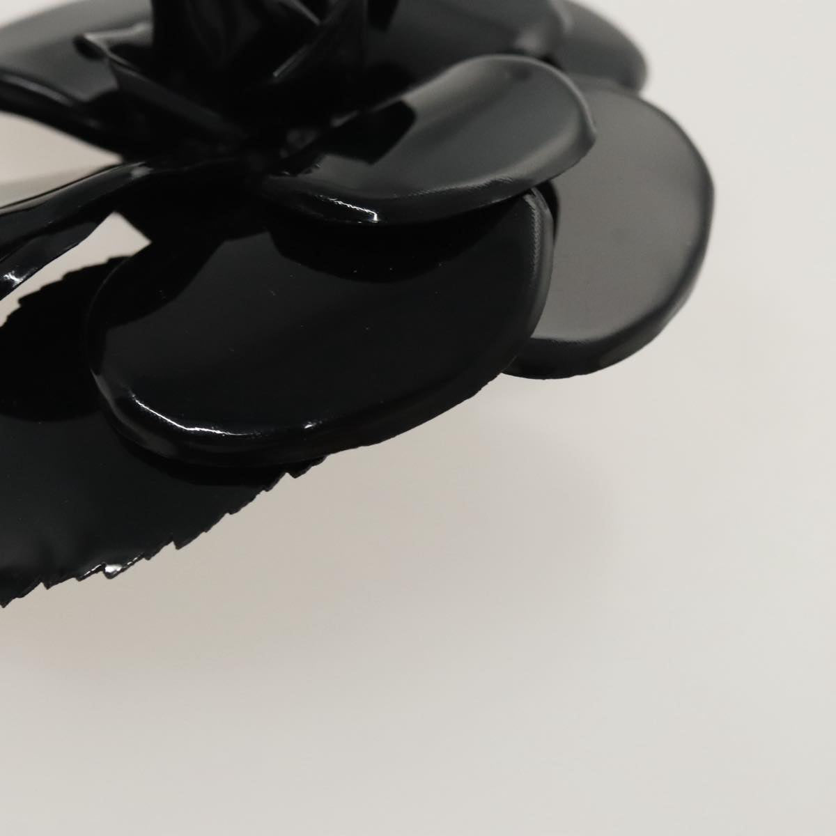CHANEL Brooch plastic Black CC ac3342