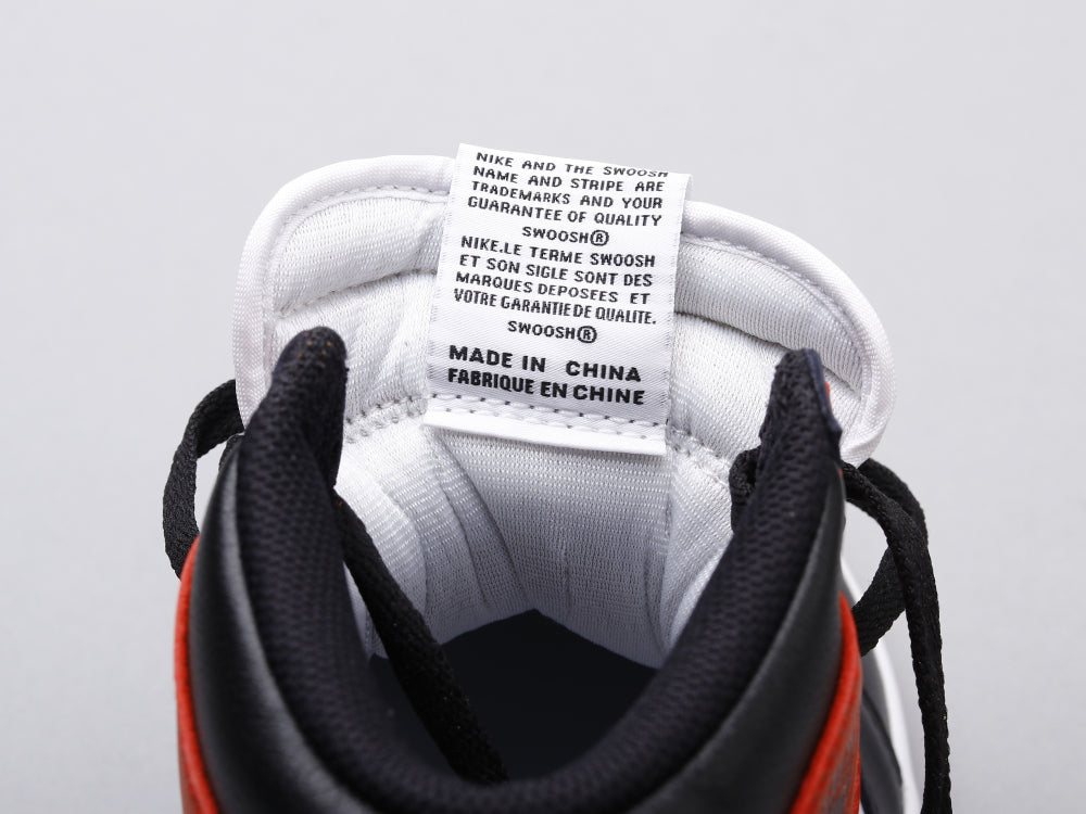 GLM - AJ1 black toe