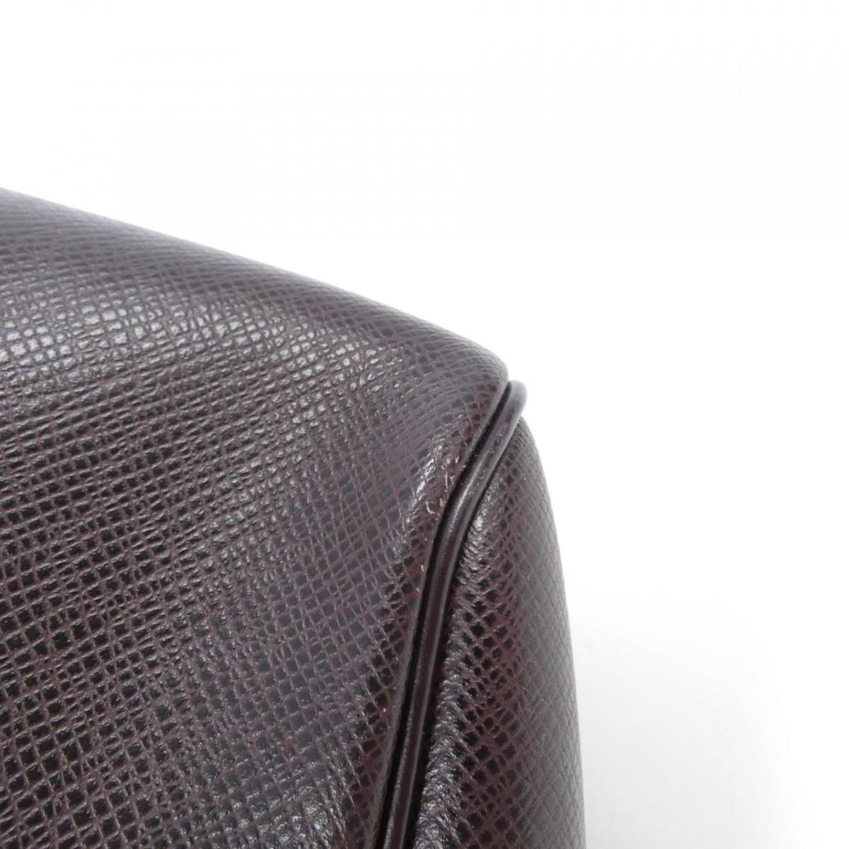 Louis Vuitton Taiga Kendal 47cm M30126 Boston Bag