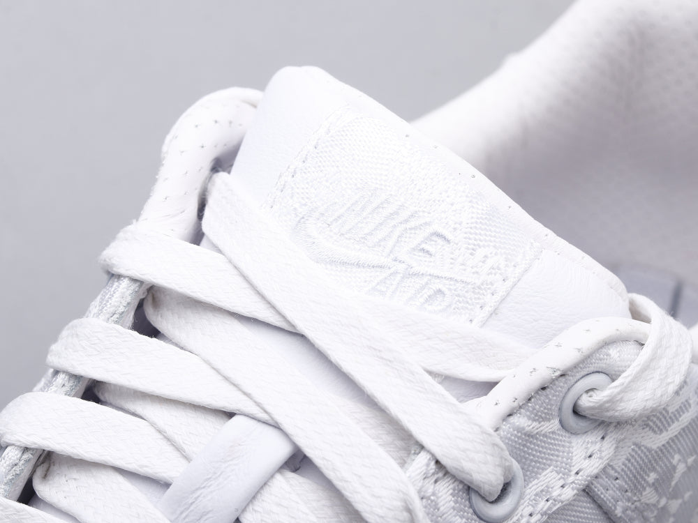 GLM - CLOT white silk