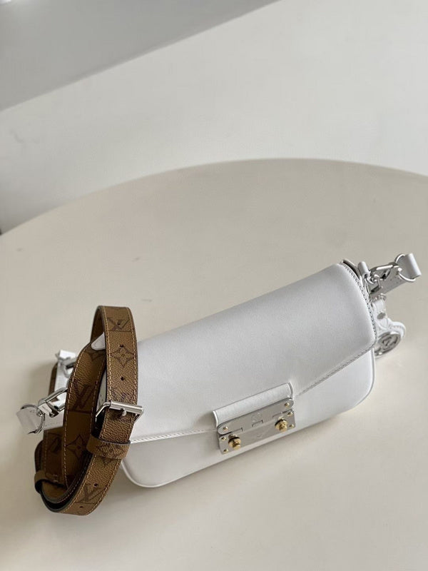 Satchel Bags - Mix1 Items - 072