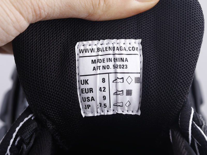 GLM - Bla Track Three Generations Sneaker