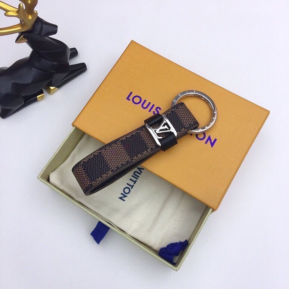 GLM - Top Quality Keychains LUV 002