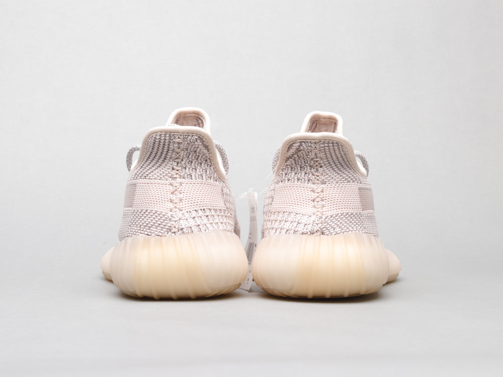 GLM - Yzy 350 Light Pink Sneaker