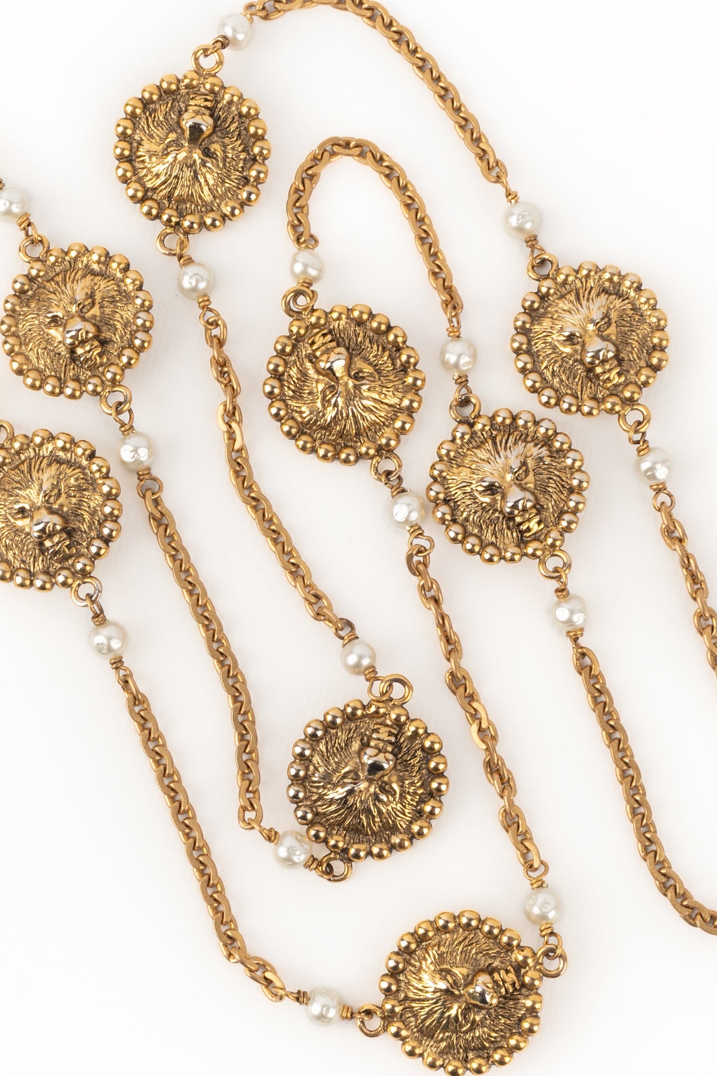 Collier lions Chanel