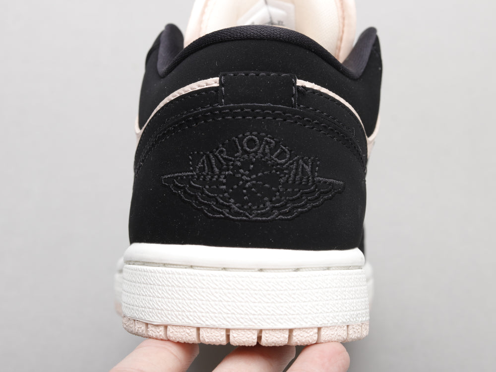GLM - AJ1 bubble tea