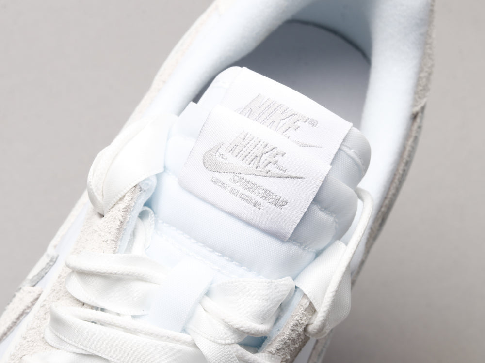 GLM - NKE Waffle Satin White