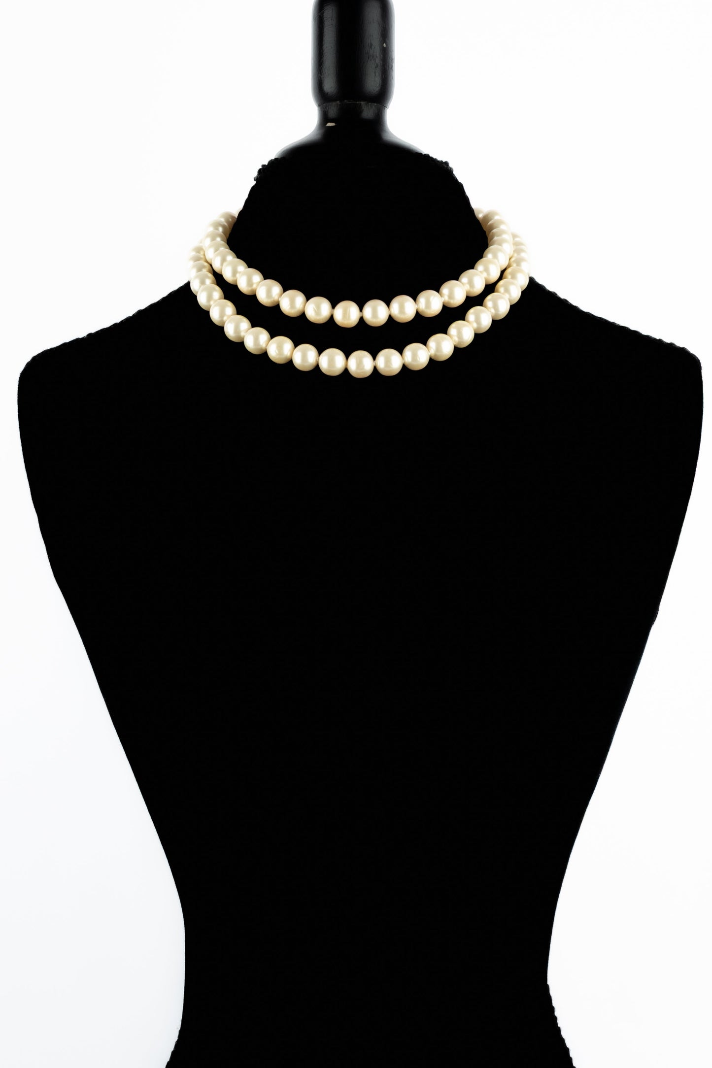 Collier de perles Chanel