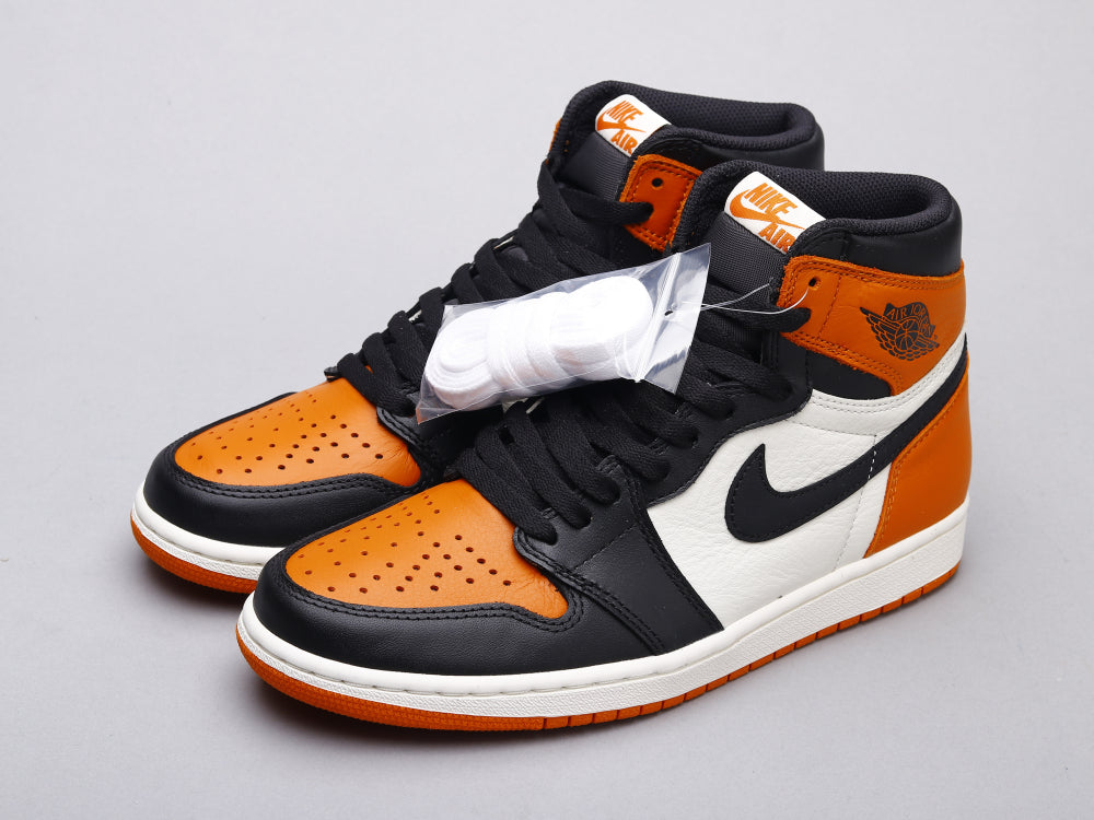 GLM - AJ1 black buckle