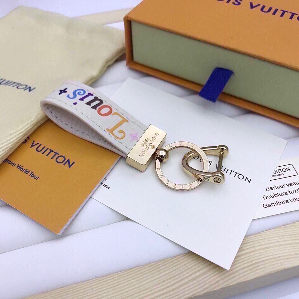 GLM - Top Quality Keychains LUV 013