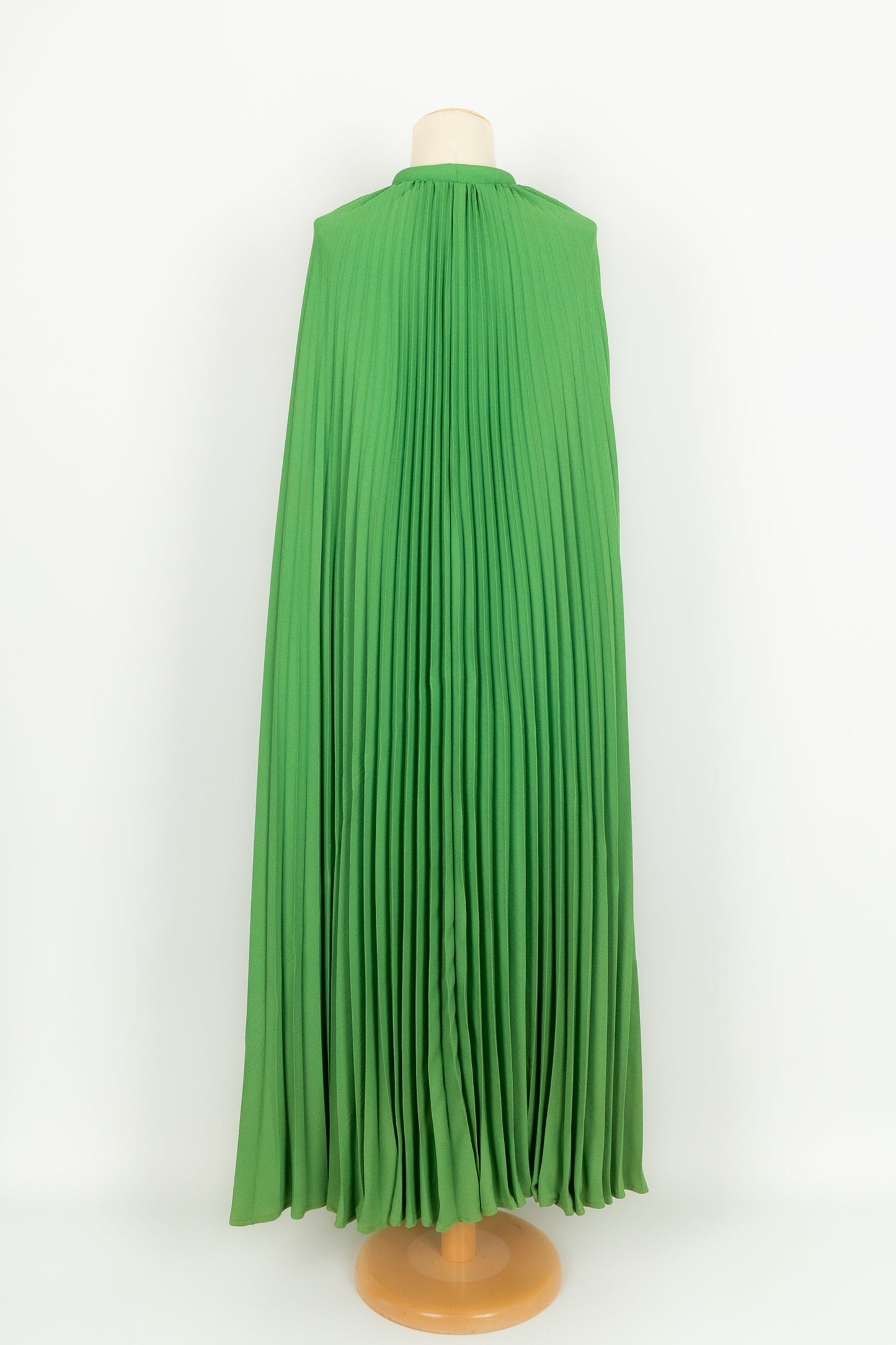 Robe et cape Azzaro