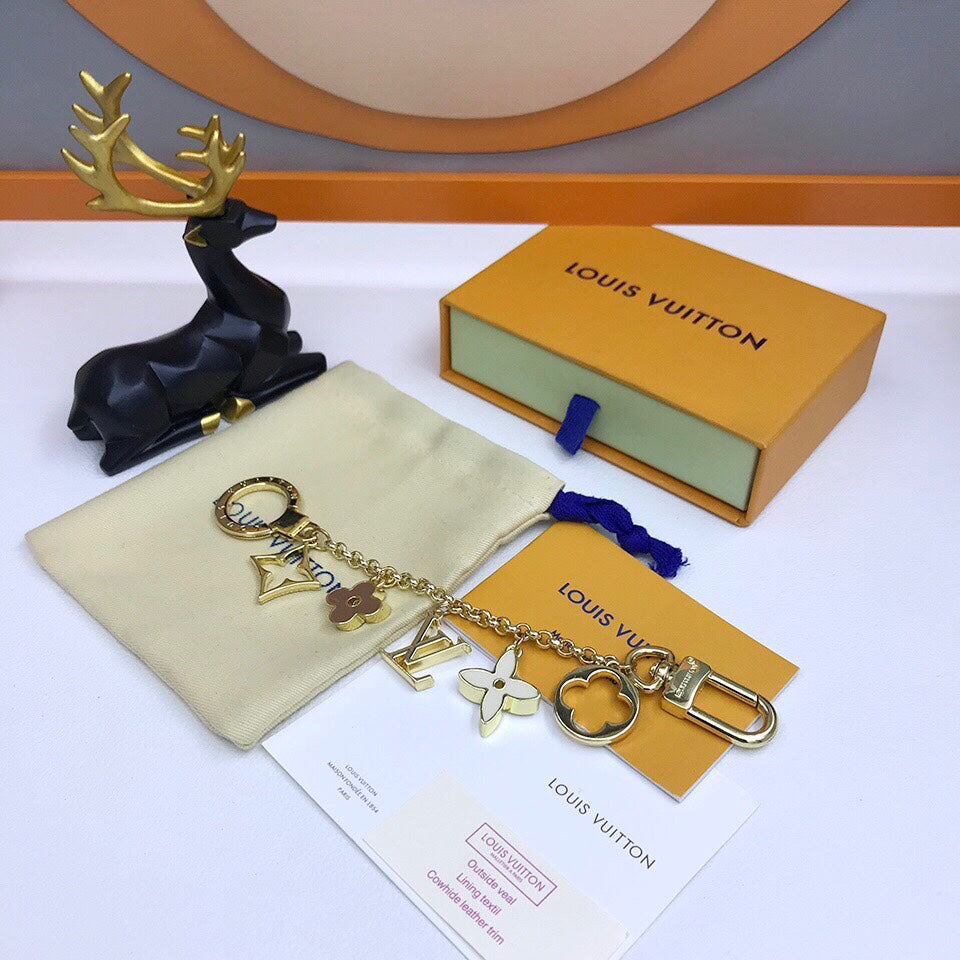 GLM -Top Quality Keychains LUV 058