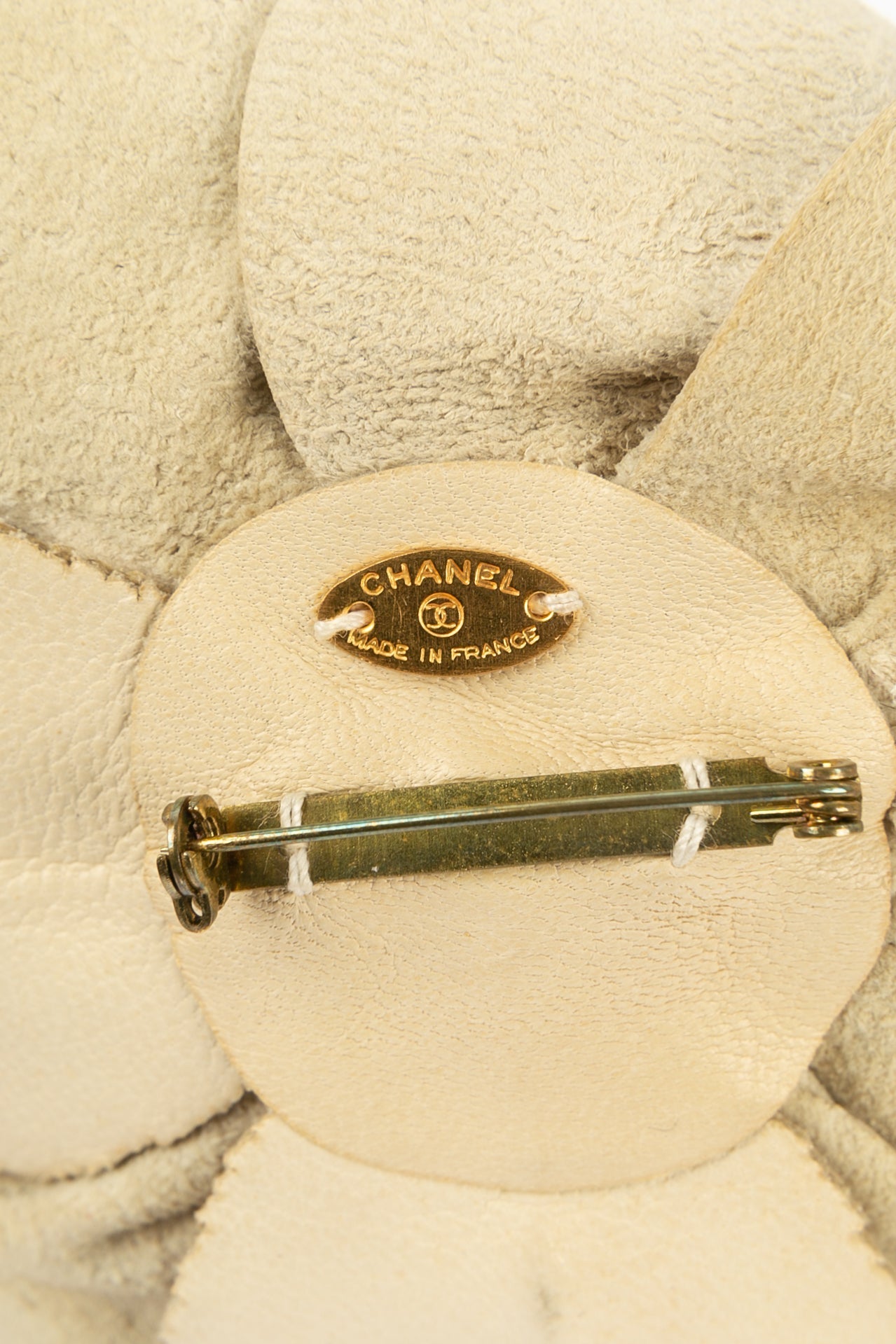Broche camÃƒÆ’Ã‚Â©lia Chanel