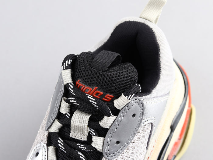 GLM - Bla Triple S Red Silver Sneaker