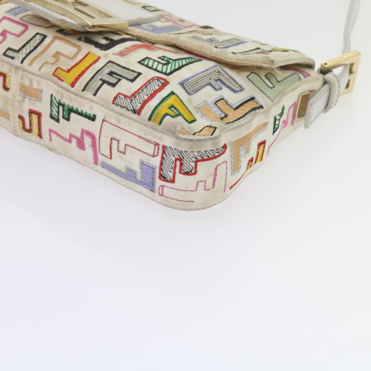 FENDI Zucca Canvas Mamma Baguette Shoulder Bag Multicolor ai670
